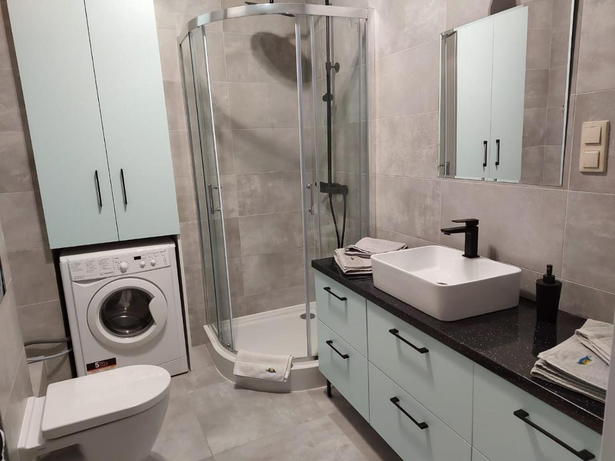 Apartamenty Z Tarasami "Mietowy Spokoj 15" "Romantyczna Szarosc 16" "Niebieska Elegancja 17" Maksymalnie Dla 6 Osob Поберово Экстерьер фото