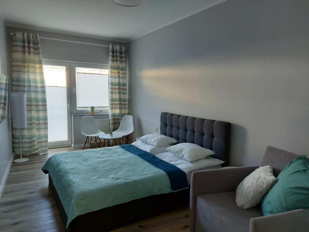 Apartamenty Z Tarasami "Mietowy Spokoj 15" "Romantyczna Szarosc 16" "Niebieska Elegancja 17" Maksymalnie Dla 6 Osob Поберово Экстерьер фото