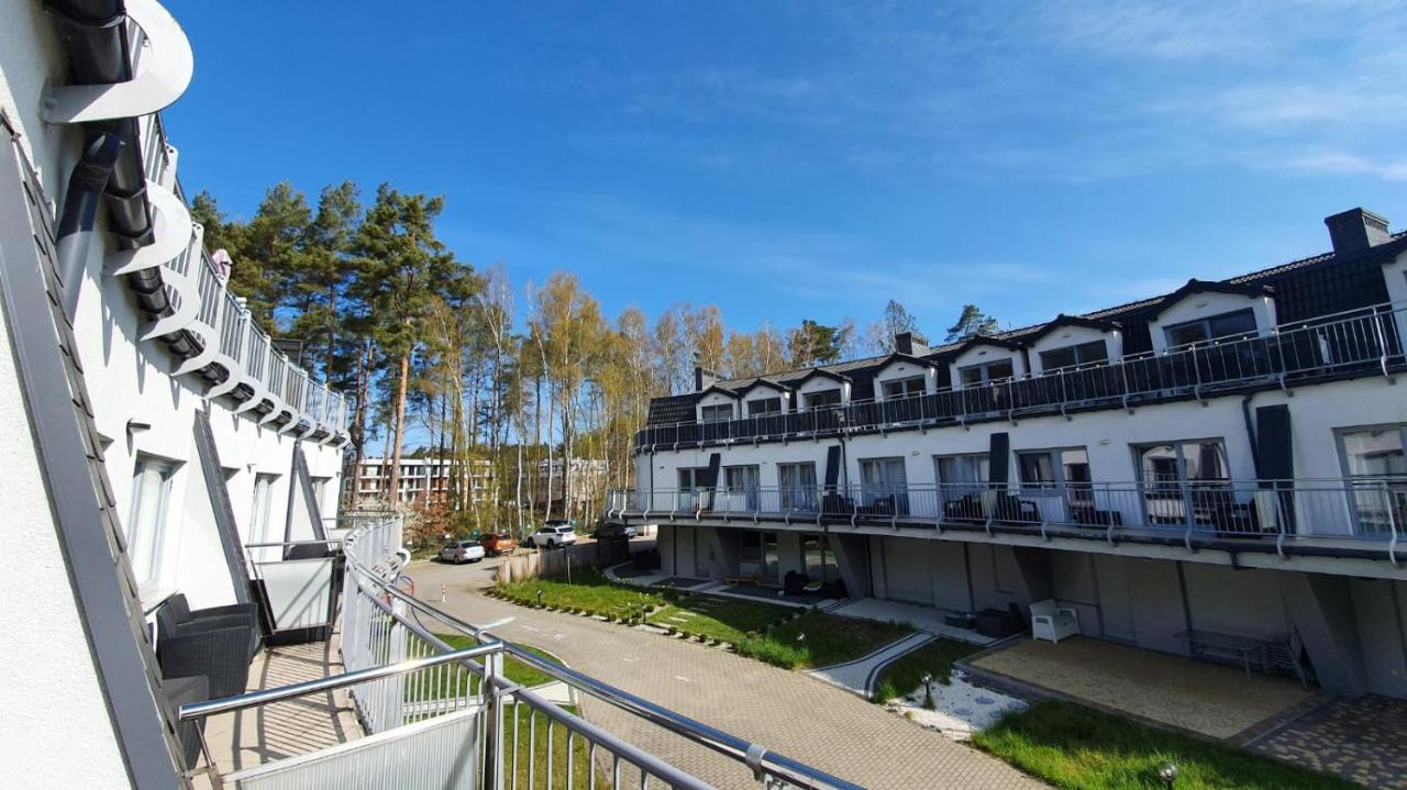 Apartamenty Z Tarasami "Mietowy Spokoj 15" "Romantyczna Szarosc 16" "Niebieska Elegancja 17" Maksymalnie Dla 6 Osob Поберово Экстерьер фото